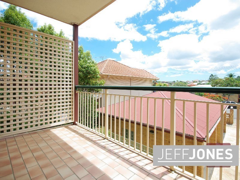 4/59 Wellington Street, Coorparoo QLD 4151