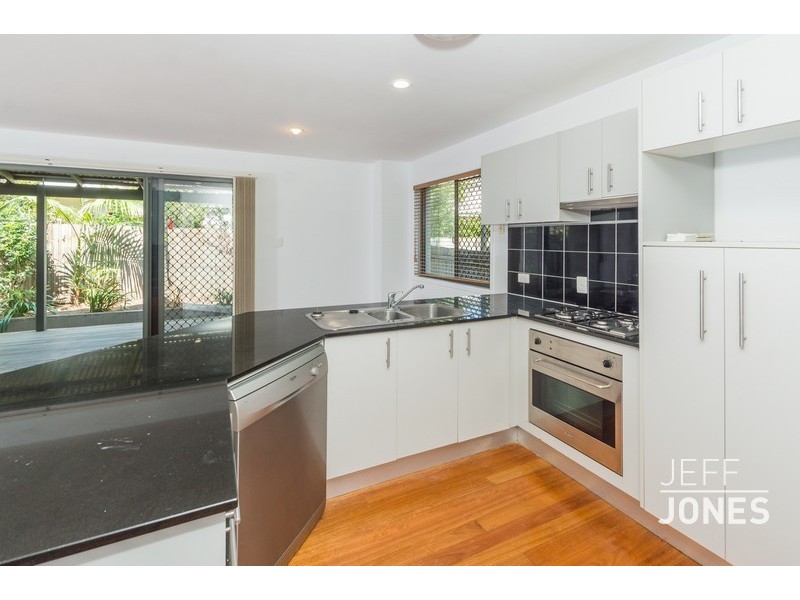 4/285 Riding Road, Balmoral QLD 4171