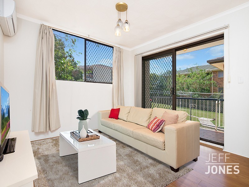 1/110 Pembroke Road, Coorparoo QLD 4151