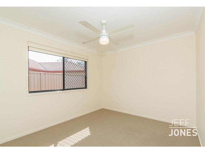8 Malia Court, Wynnum West QLD 4178