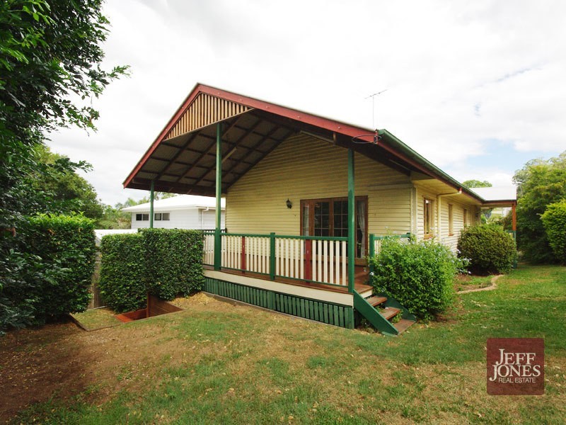 93 Prior Street, Tarragindi QLD 4121