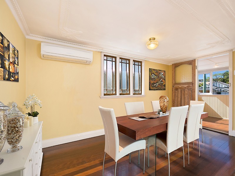 82 Ridge Street, Greenslopes QLD 4120