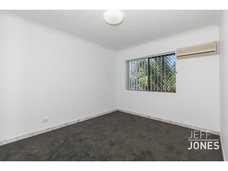 2/30 Vine Street, Greenslopes QLD 4120