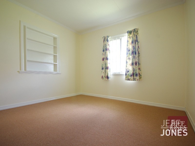 193 Cracknell Road, Tarragindi QLD 4121