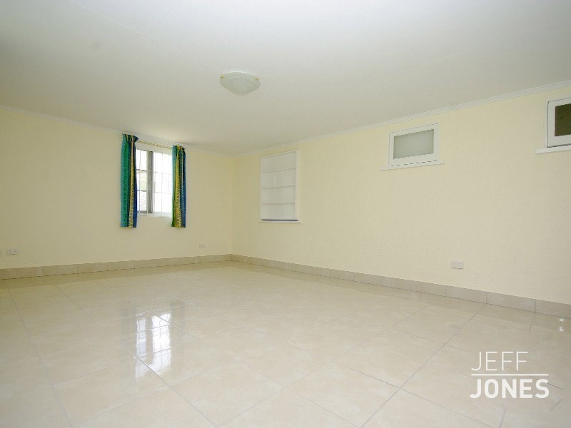 193 Cracknell Road, Tarragindi QLD 4121