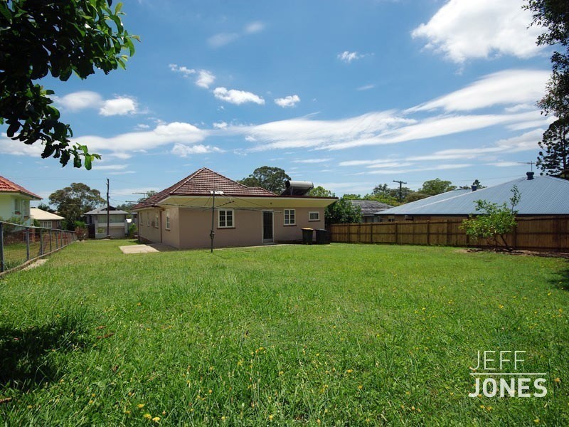 193 Cracknell Road, Tarragindi QLD 4121