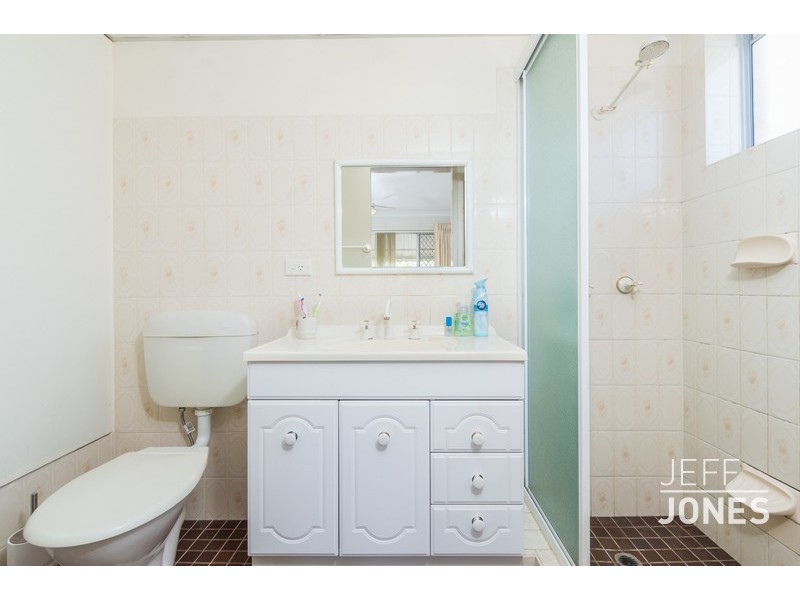 2/56 Kirkland Avenue, Coorparoo QLD 4151