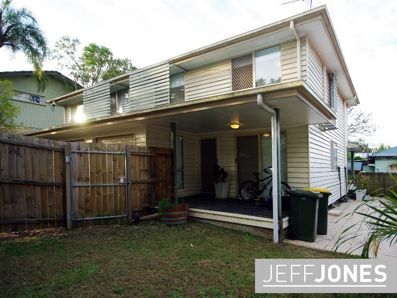 8 Jordan Street, Greenslopes QLD 4120