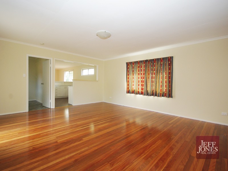 112 Nyleta Street, Coopers Plains QLD 4108