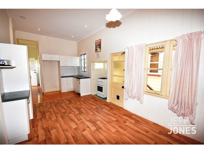 12 Mabel Street, Highgate Hill QLD 4101