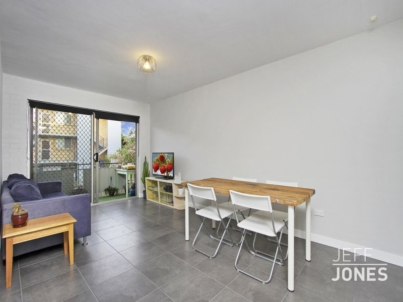 3/25 Ellis Street, Greenslopes QLD 4120