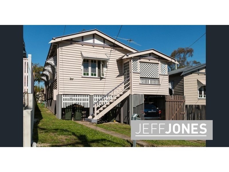 24 Brown Street, Camp Hill QLD 4152