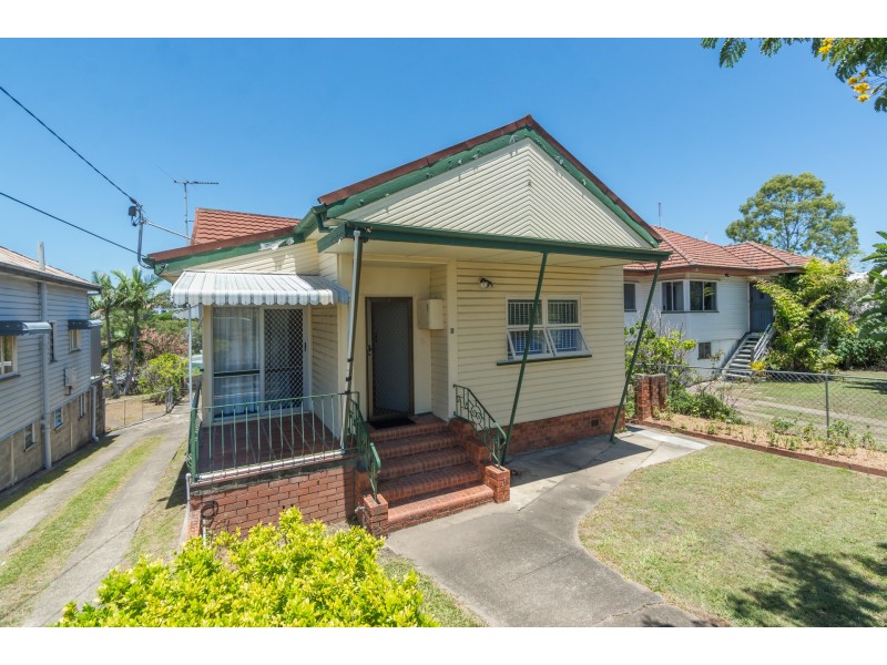 11 Salisbury Street, Woolloongabba QLD 4102