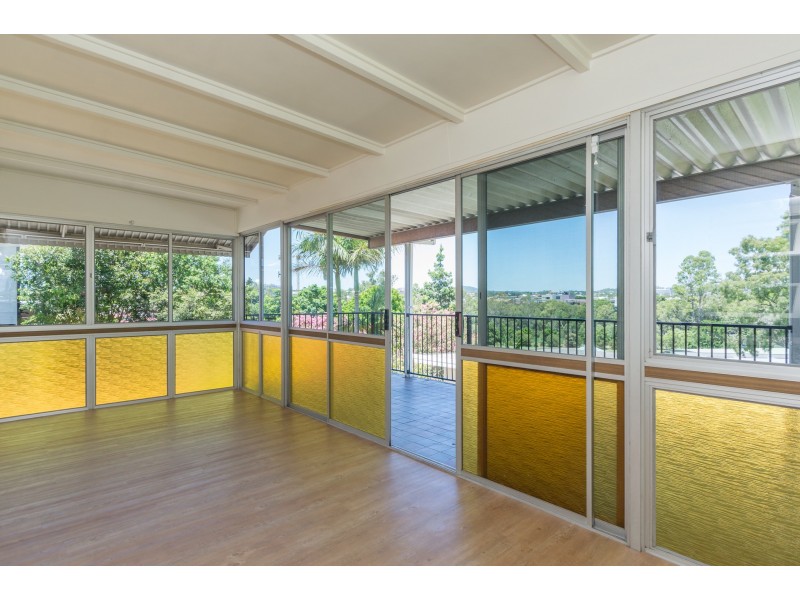 11 Salisbury Street, Woolloongabba QLD 4102