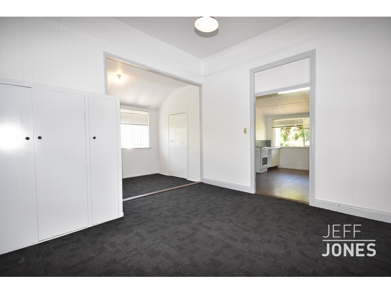 1/16 Bardsley Avenue, Greenslopes QLD 4120
