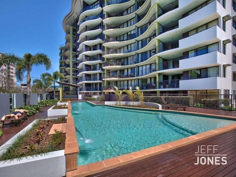 219/8 Land Street, Toowong QLD 4066