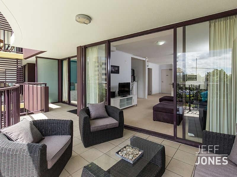 219/8 Land Street, Toowong QLD 4066