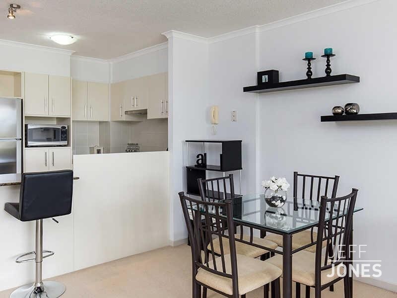 219/8 Land Street, Toowong QLD 4066