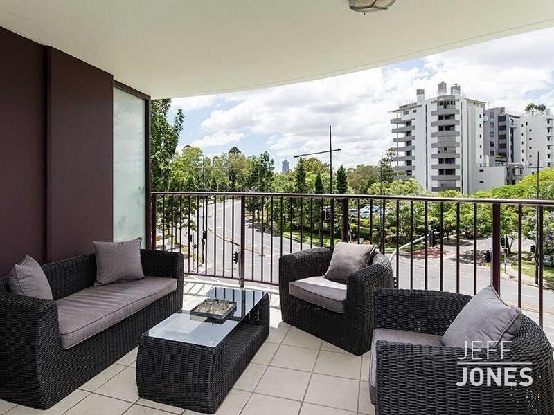 219/8 Land Street, Toowong QLD 4066