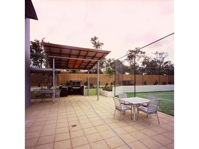 219/8 Land Street, Toowong QLD 4066