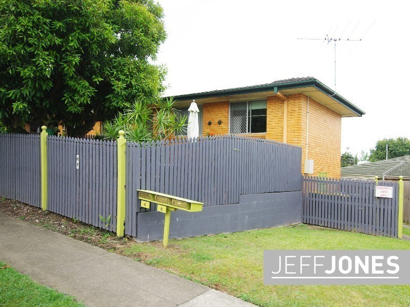 5/8 Ames Street, Coorparoo QLD 4151