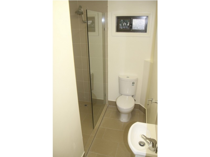 5 Rochdale Avenue, Tarragindi QLD 4121