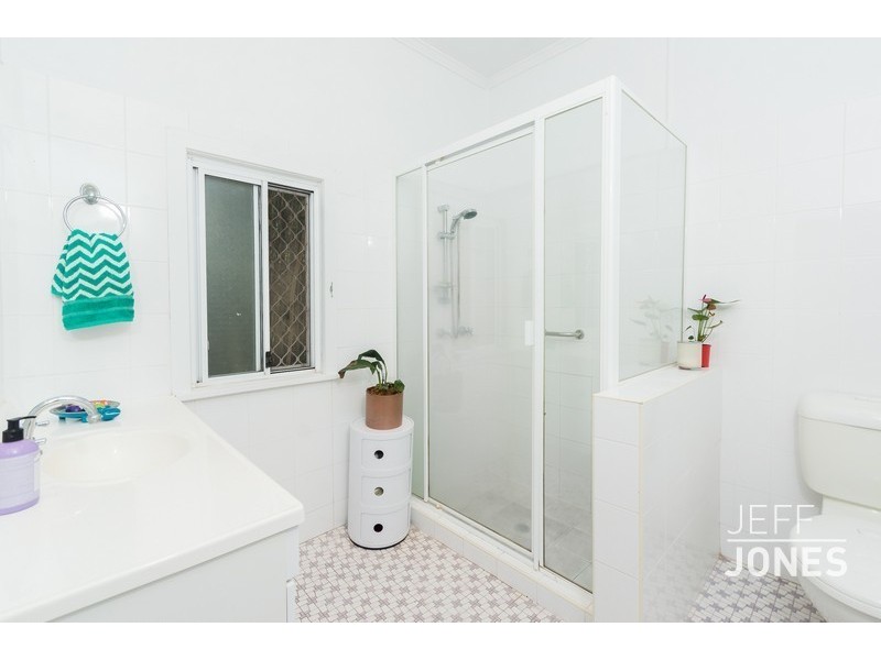 15 Blackfriars Drive, Carina QLD 4152