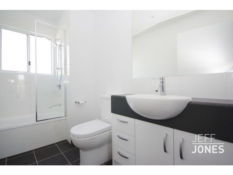 2/164 Norman Avenue, Norman Park QLD 4170