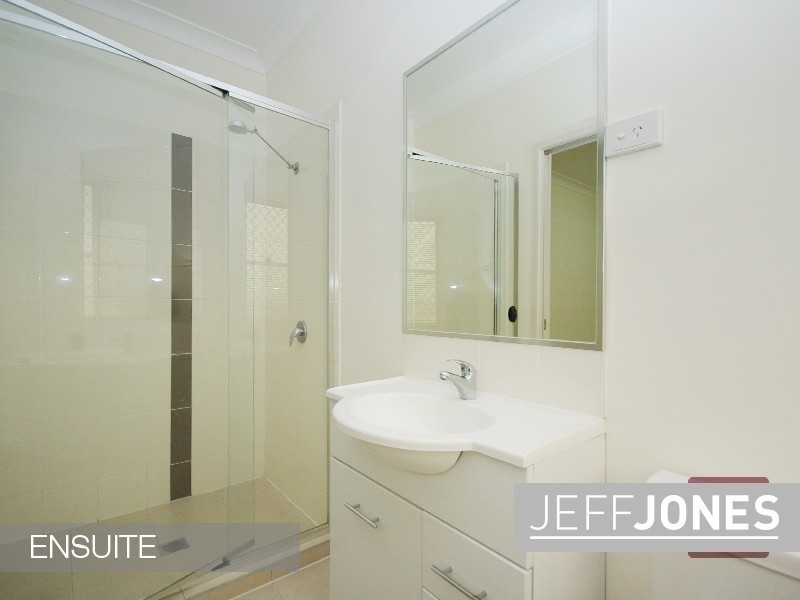 166 Cornwall Street, Greenslopes QLD 4120