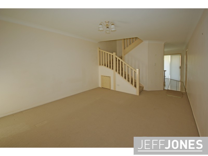 2/14 Hunter Street, Greenslopes QLD 4120