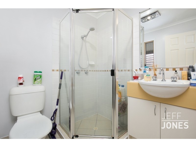 1/62 Douglas Street, Greenslopes QLD 4120
