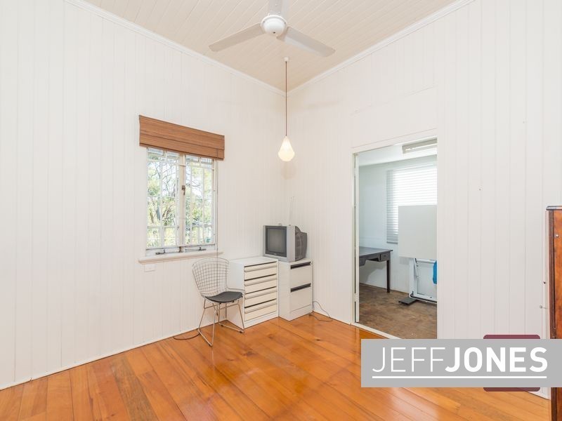 16 Somervell Street, Annerley QLD 4103