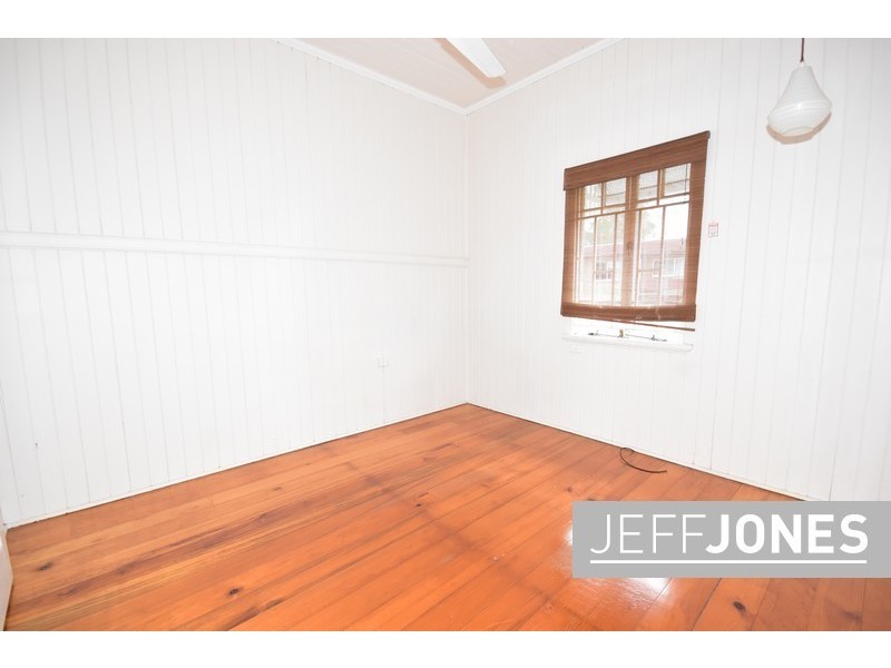 16 Somervell Street, Annerley QLD 4103