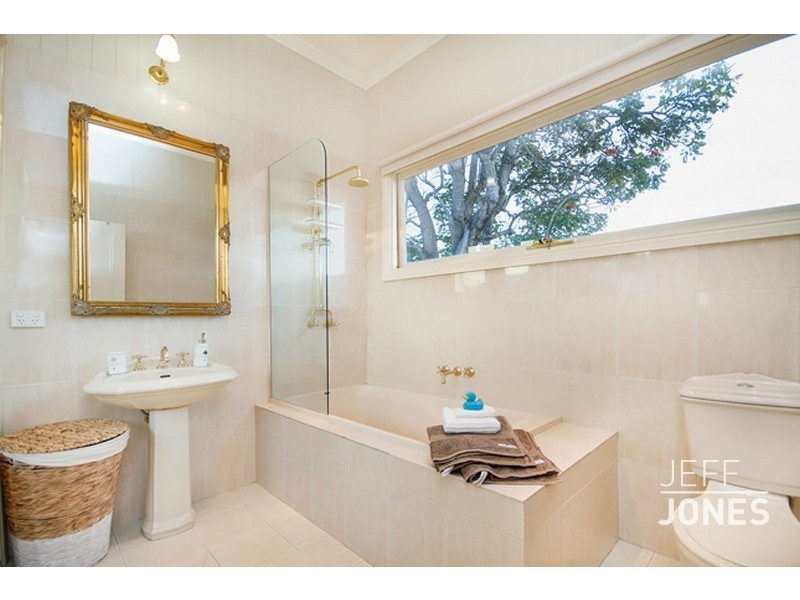 118 Ridge Street, Greenslopes QLD 4120