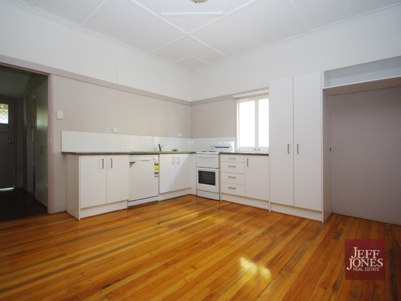 148 Juliette Street, Greenslopes QLD 4120