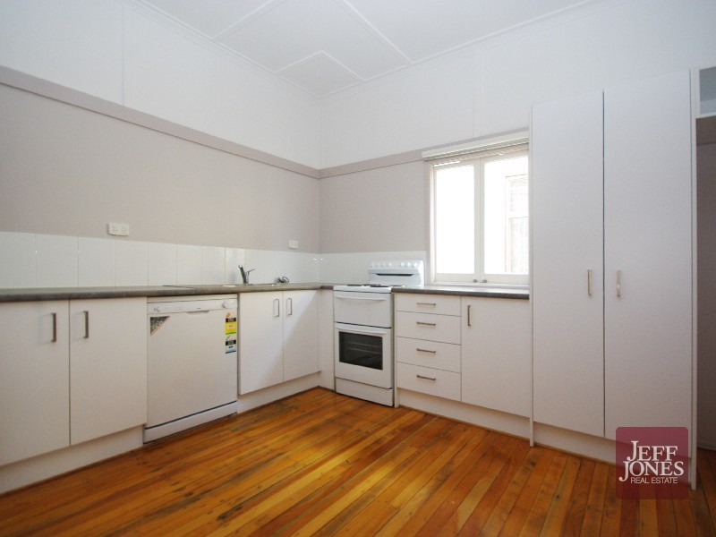 148 Juliette Street, Greenslopes QLD 4120