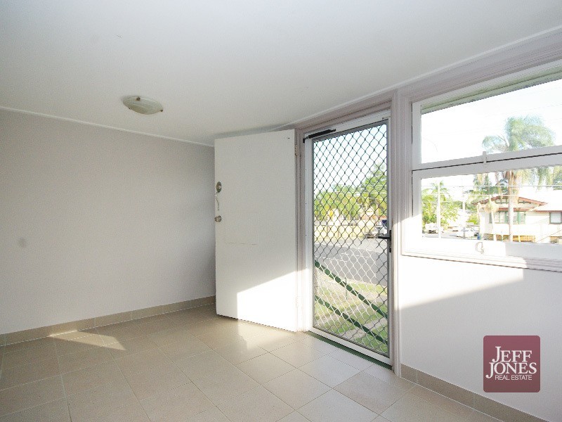 148 Juliette Street, Greenslopes QLD 4120