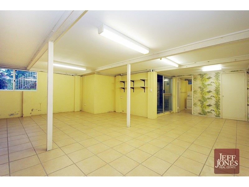 11 Benbow Street, Tarragindi QLD 4121