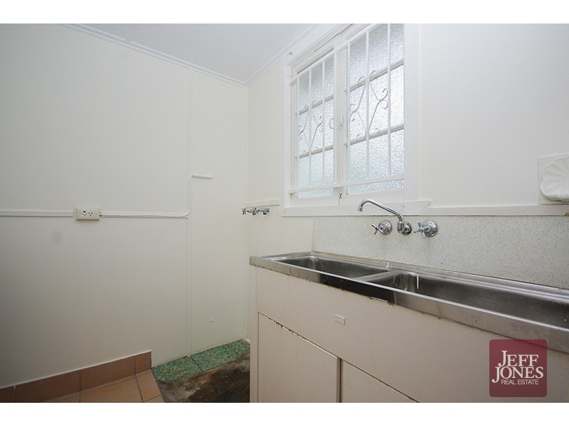 11 Benbow Street, Tarragindi QLD 4121