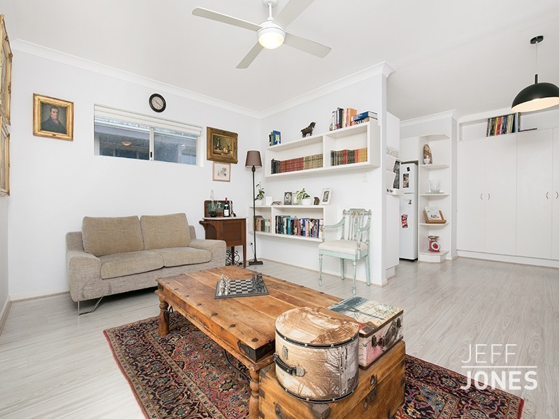 6/56 Knowsley Street, Greenslopes QLD 4120