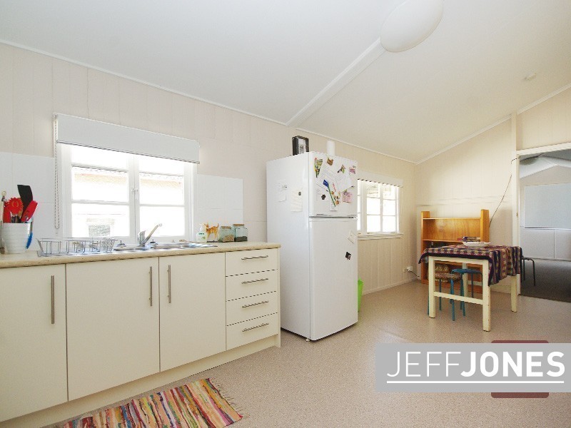 154 Juliette Street, Greenslopes QLD 4120