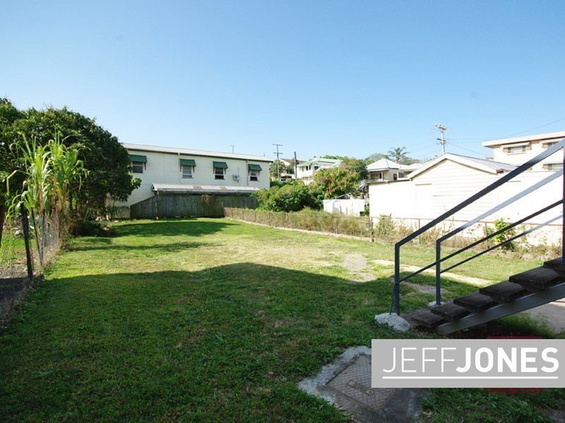 154 Juliette Street, Greenslopes QLD 4120