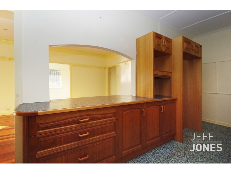 29 Mossgrove Street, Woolloongabba QLD 4102