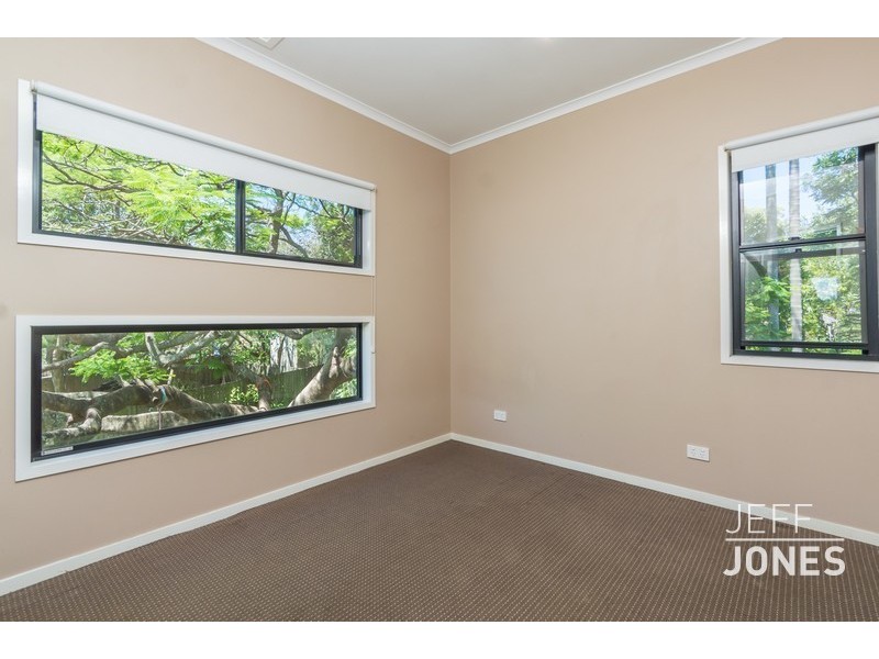 1/52 Peach Street, Greenslopes QLD 4120