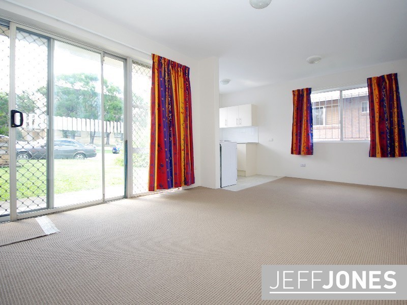 2/27 Mansfield Street, Coorparoo QLD 4151