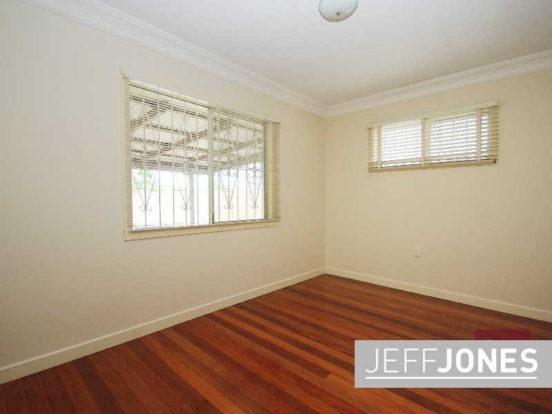 35 Ormonde Road, Yeronga QLD 4104