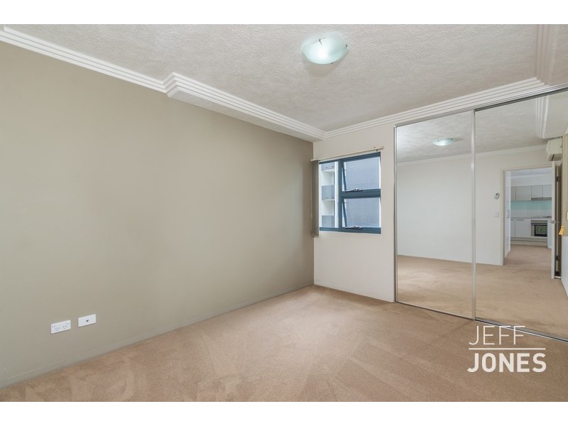 471/803 Stanley Street, Woolloongabba QLD 4102