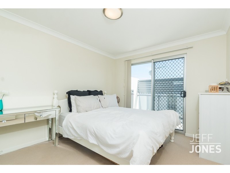 6/76 Old Cleveland Road, Greenslopes QLD 4120