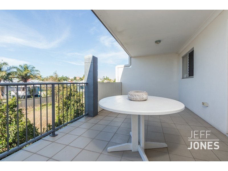 6/76 Old Cleveland Road, Greenslopes QLD 4120