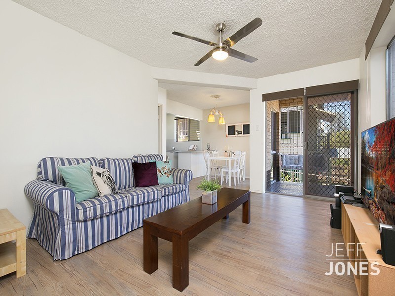 2/36 Galway Street, Greenslopes QLD 4120